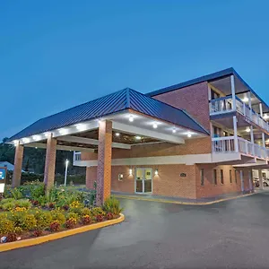 https://travelodge-williamsburg-colonial-area.williamsburghotelsusa.com