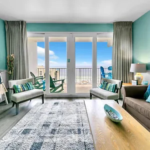 Apartment Laketown Wharf 1326, Panama City Beach