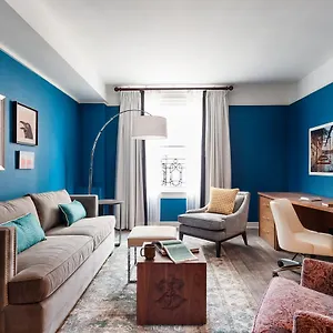 https://commonwealth-park-suites.top-richmond-hotels.com